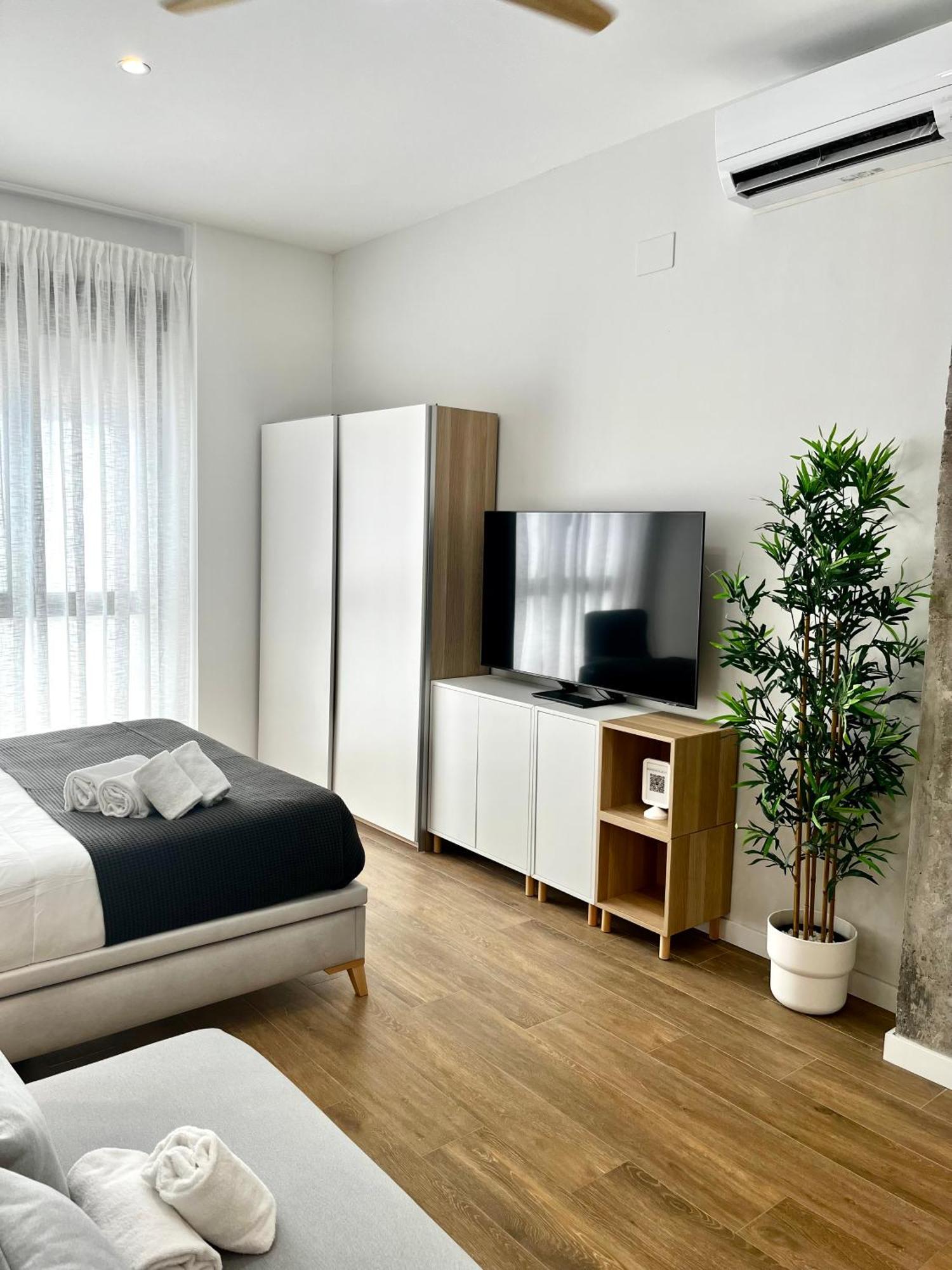 Travel Habitat Mediterranean Suites Valencia Zimmer foto